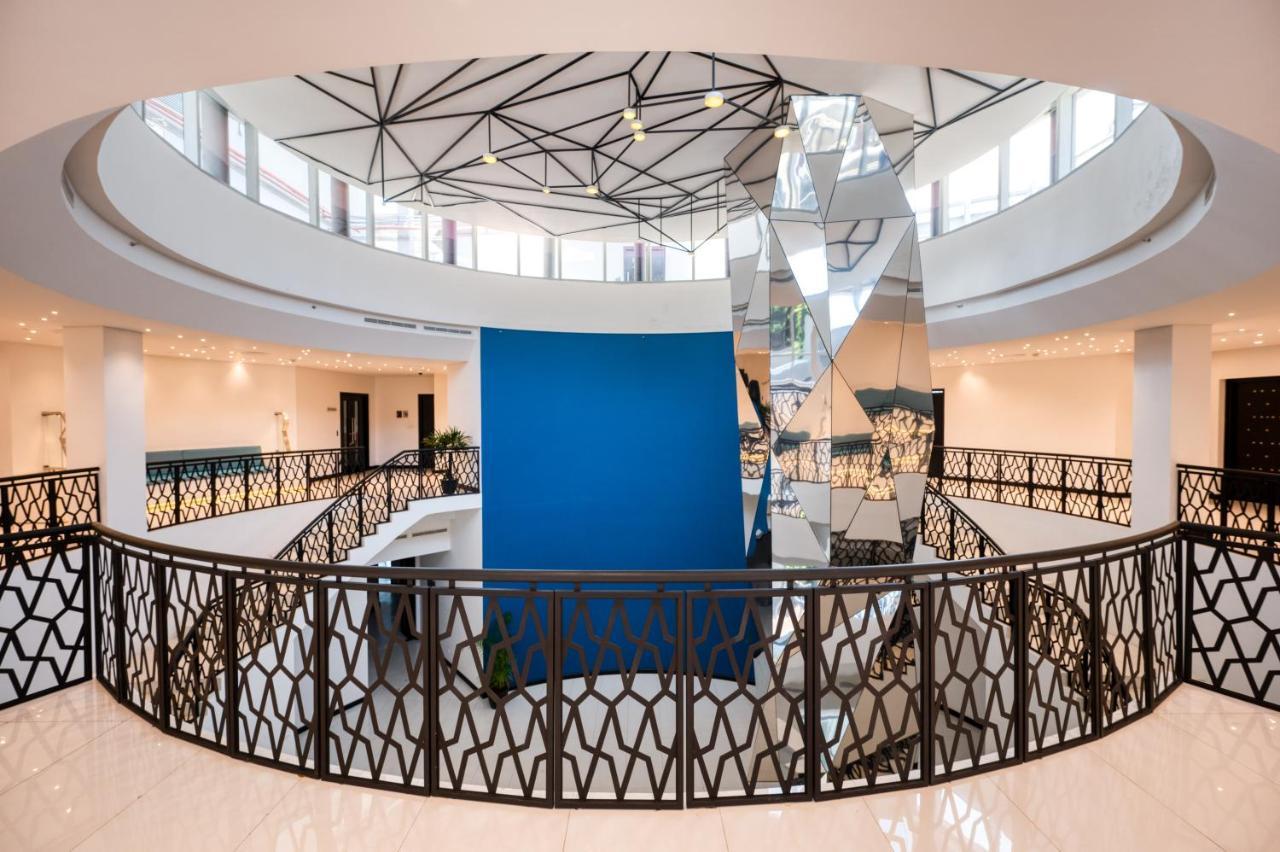 Orion City Hotel コロンボ エクステリア 写真